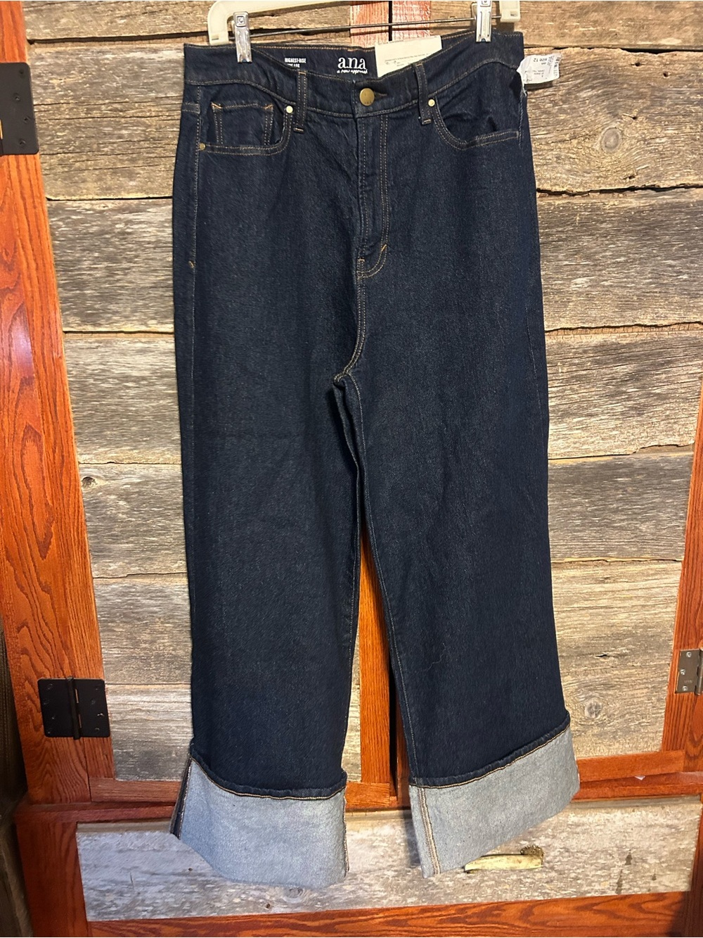 NWT a.n.a Dark Indigo Wide-Leg Jeans with Wide Cuff Highest-Rise Size 12